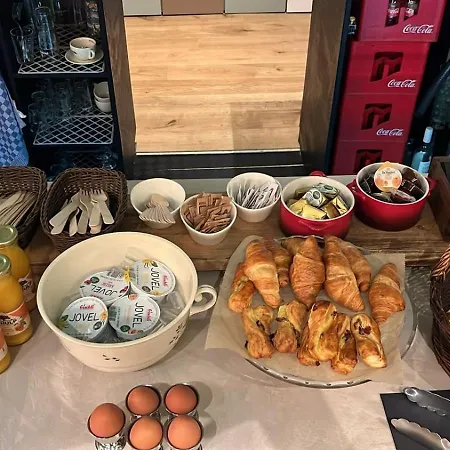 De Lola Podshotel Den Haag