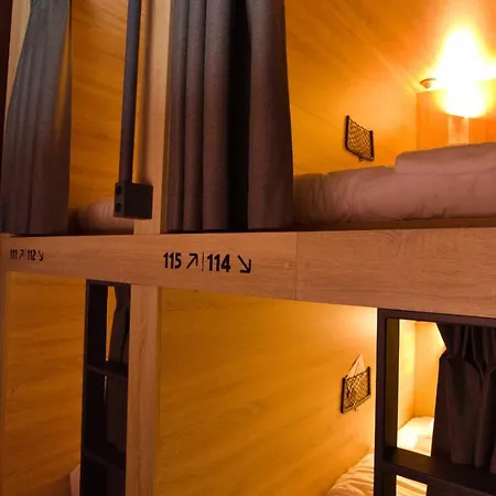 Kapselhotel De Lola Podshotel Den Haag