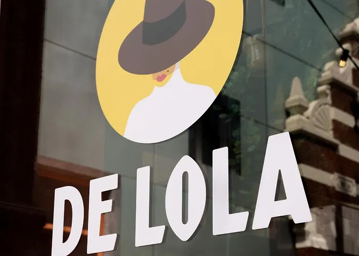 فندق-كبسولة De Lola Podshotel لاهاي