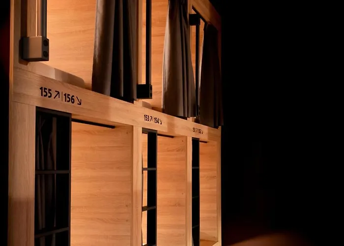 De Lola Podshotel 헤이그